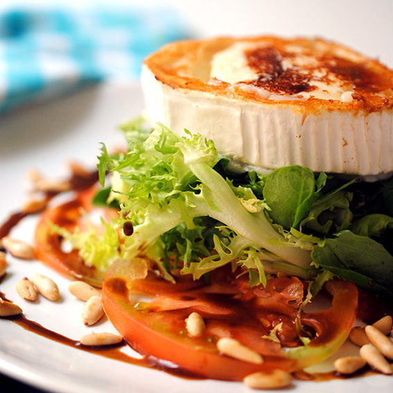 ensalada queso cabra.webp